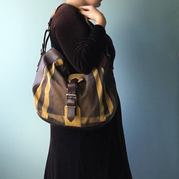 Burberry highmarket mustard brown hobo - Picture 7 of 8